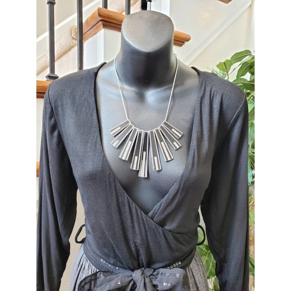 Inseparable Women's Black & Gray Rayon Long Sleeve V-Neck Jumpsuits Size Large - Picture 2 of 10